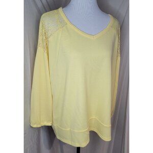 Tint & Shadow Women’s PXL Yellow V-Neck Top Lace Shoulder 3/4 Sleeve Blouse NWT